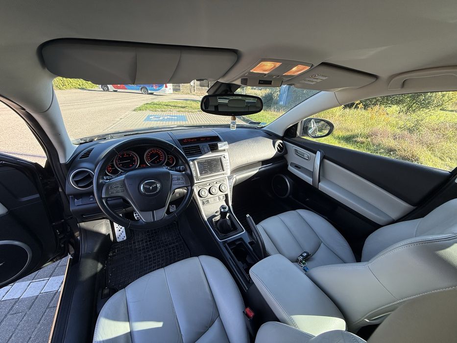 Mazda 6 GH 2.2 MZR-CD SPORT diesel 185KM kombi Sparkling Black SKÓRY