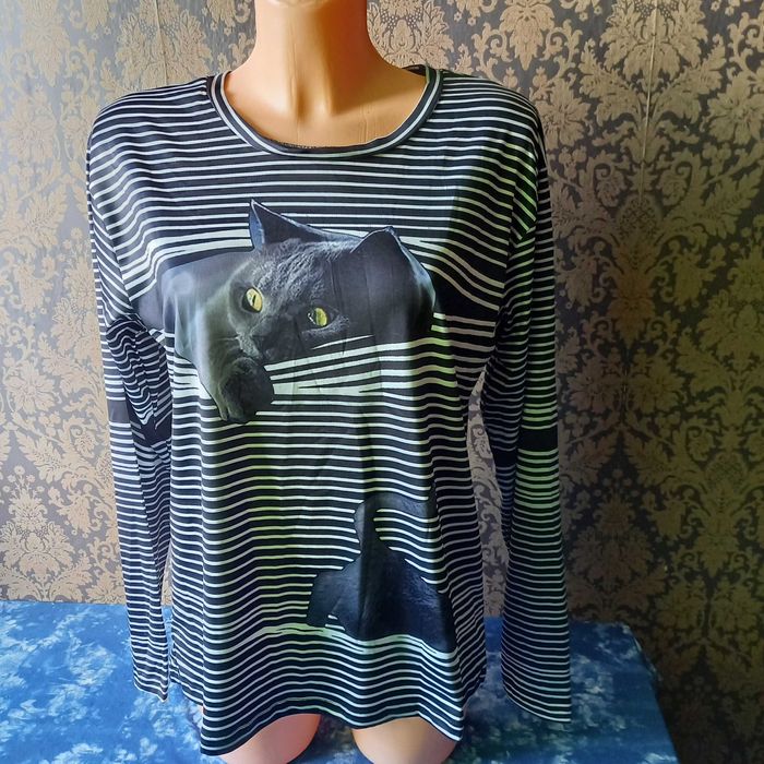 bluzka w paski z kotem