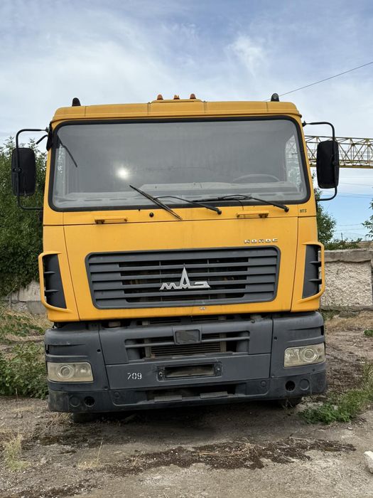 Кабина  Маз 6501А8  2012 год