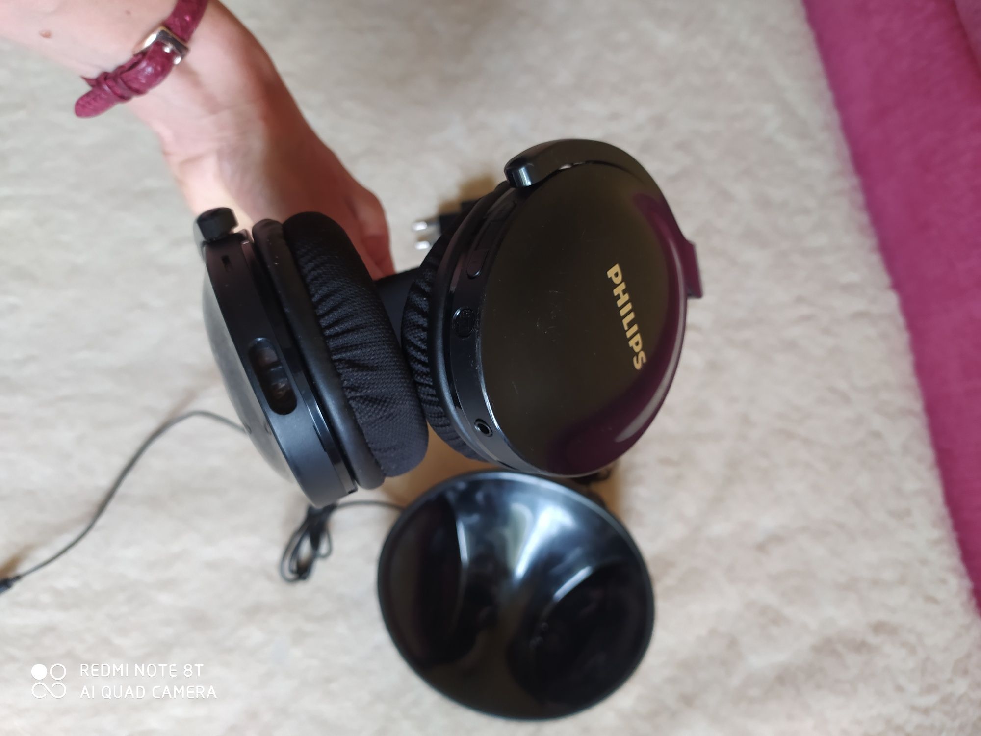 Philips słuchawki bezprzewodowe ze stacja do komputera i tv