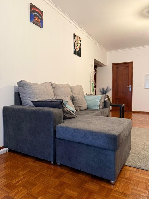 Sofa com chaise longue