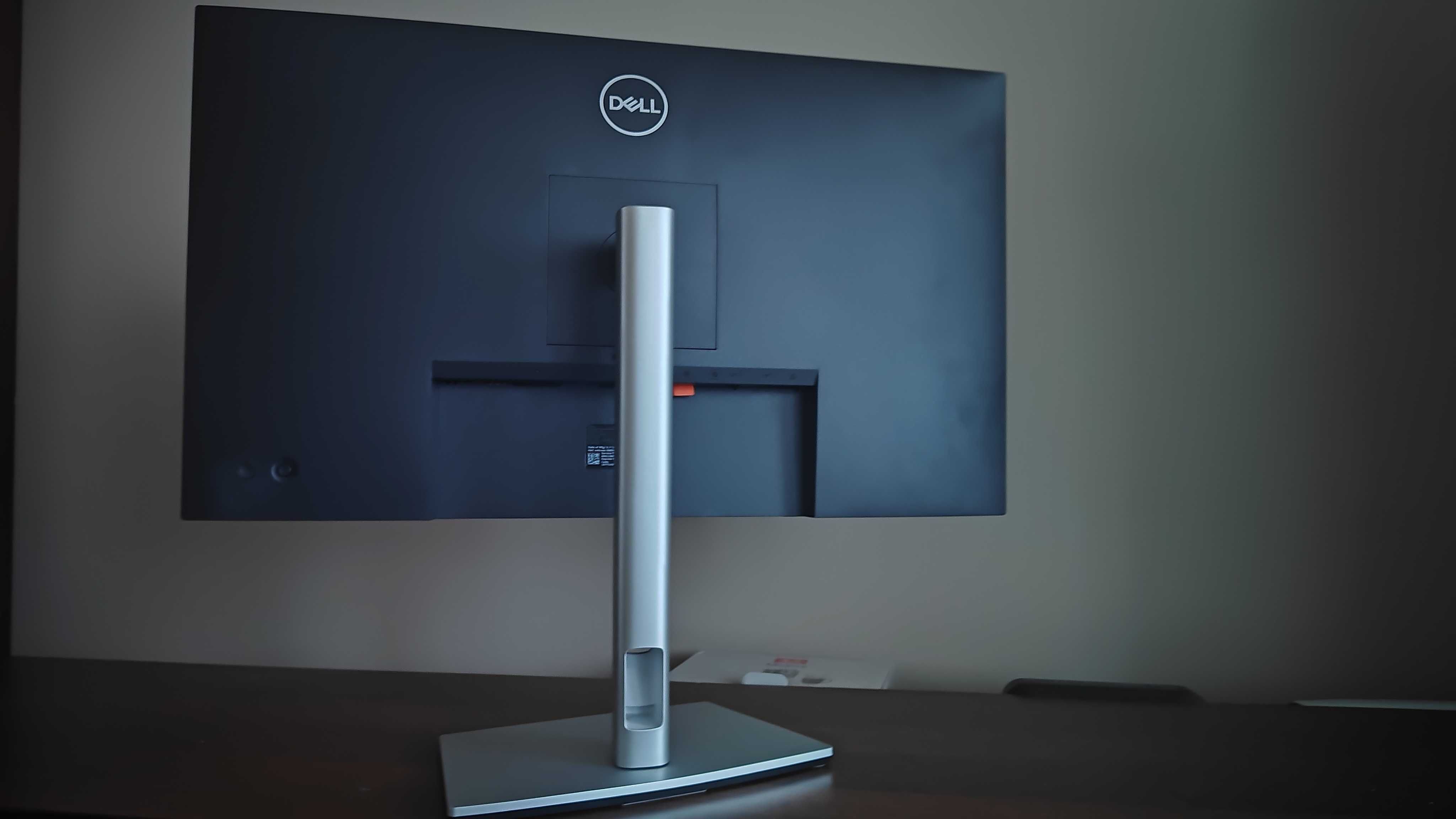 Monitor Dell P2723DE
