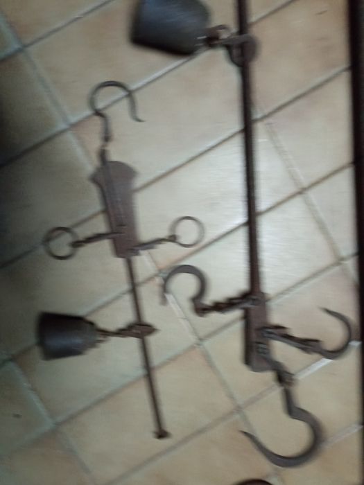 Genuinamente Romano. Balanças. de 5kg a 150kg.