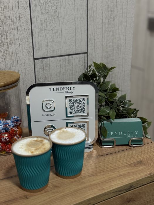 Место для мастера , лешмейкера ,бровиста ,визажист,прически