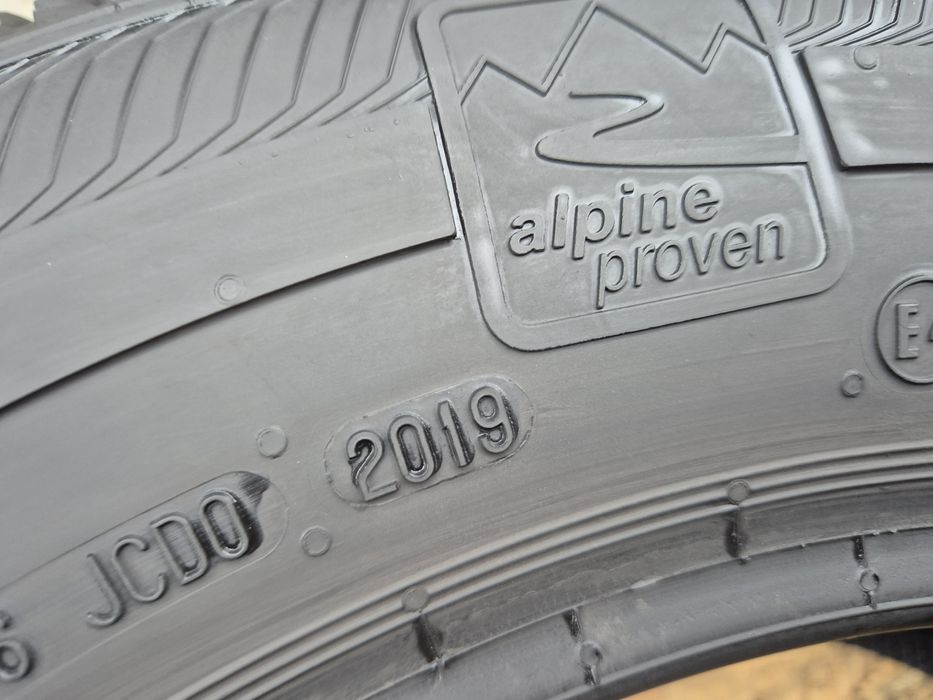 215/65/15C Semperit Van Grip 2 jak nowe 10mm 2019.r F vat. Ford  Casto
