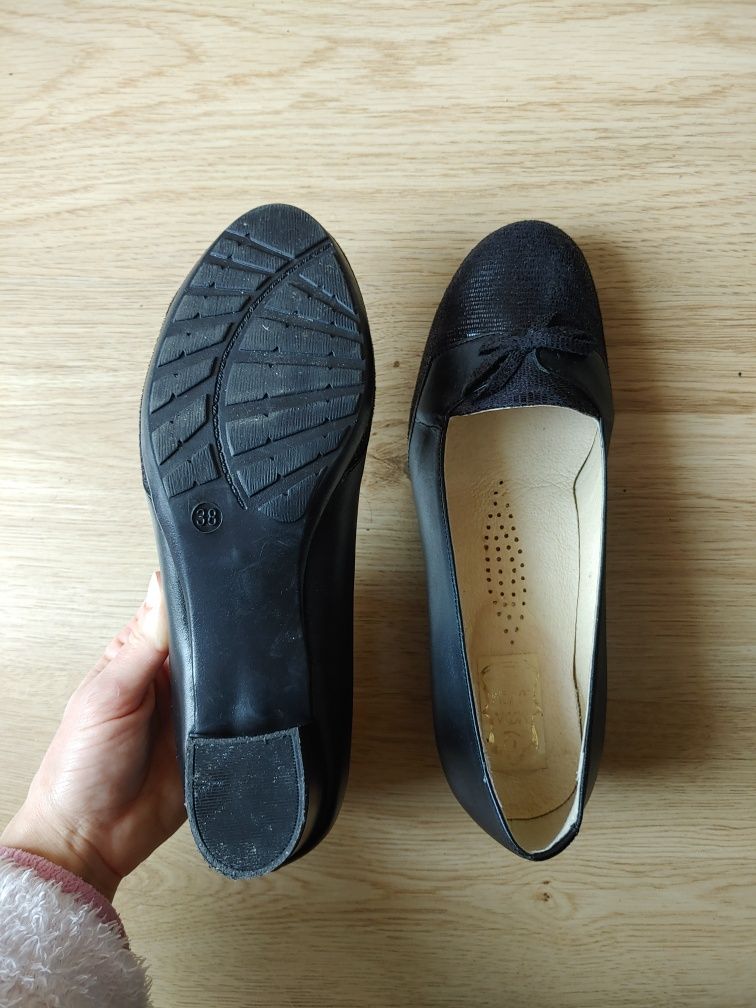 Sapatos de salto, tamanho 38, NOVOS