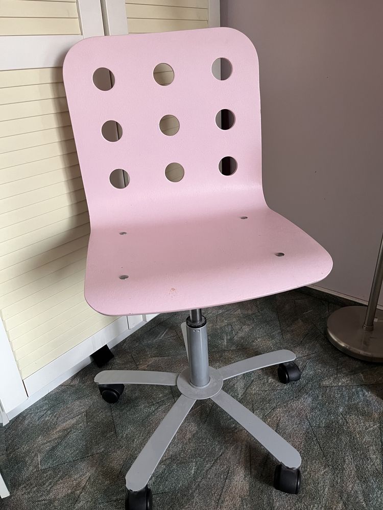 krzesło obrotowe Różowe Ikea