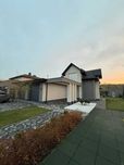 Продам новый, современный 2эт. дом, Новоалександровка