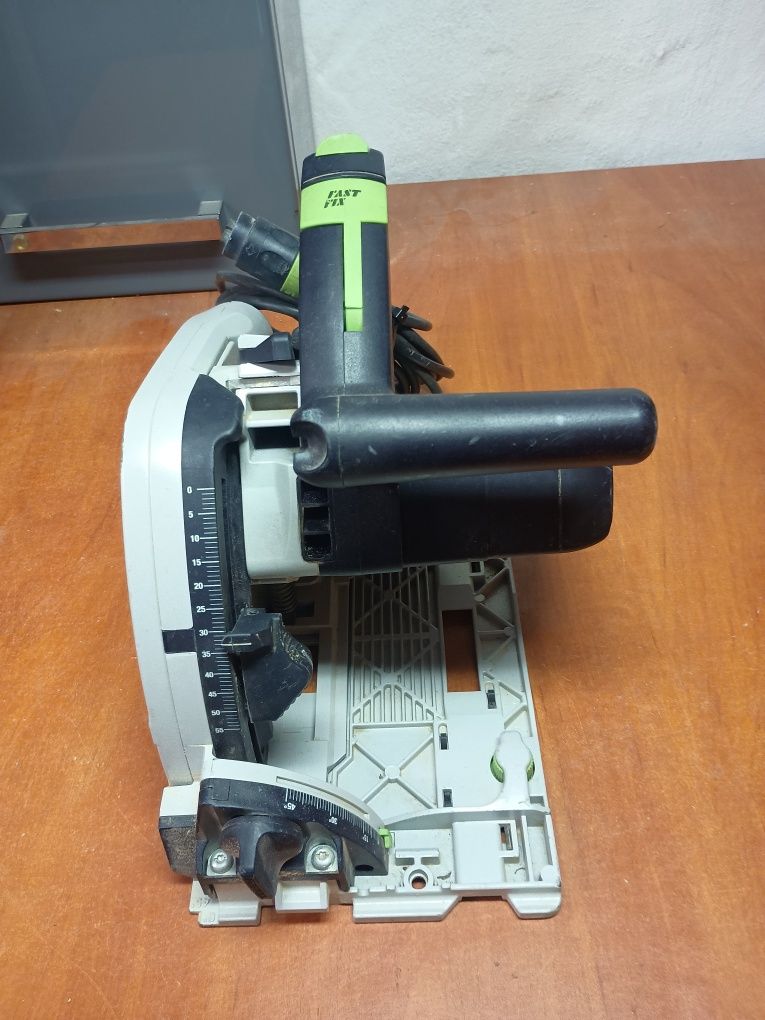 Piła zaglebiarka Festool TS 55 EBQ.