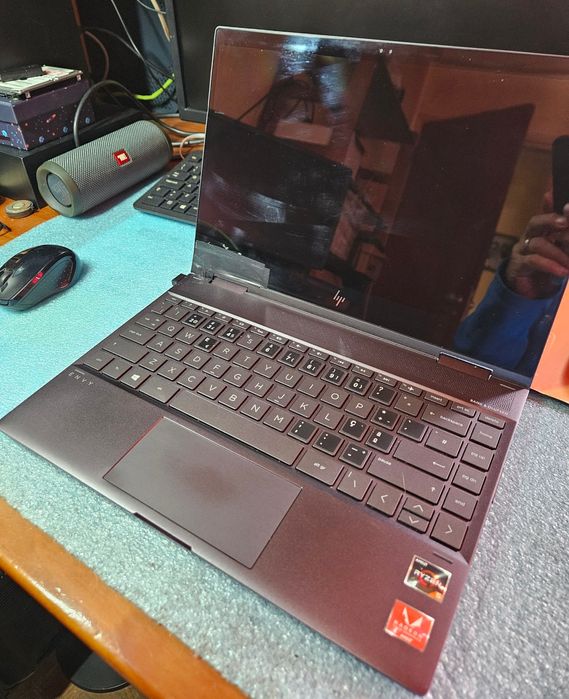 HP x360 ryzen 5 2500u.8gb DDR3.ssd 238gb.