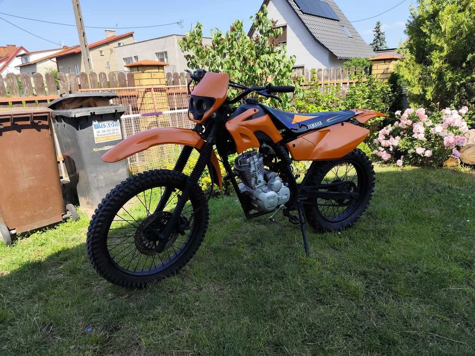 Sprzedam lub zamienię cross 125 na dużej ramie