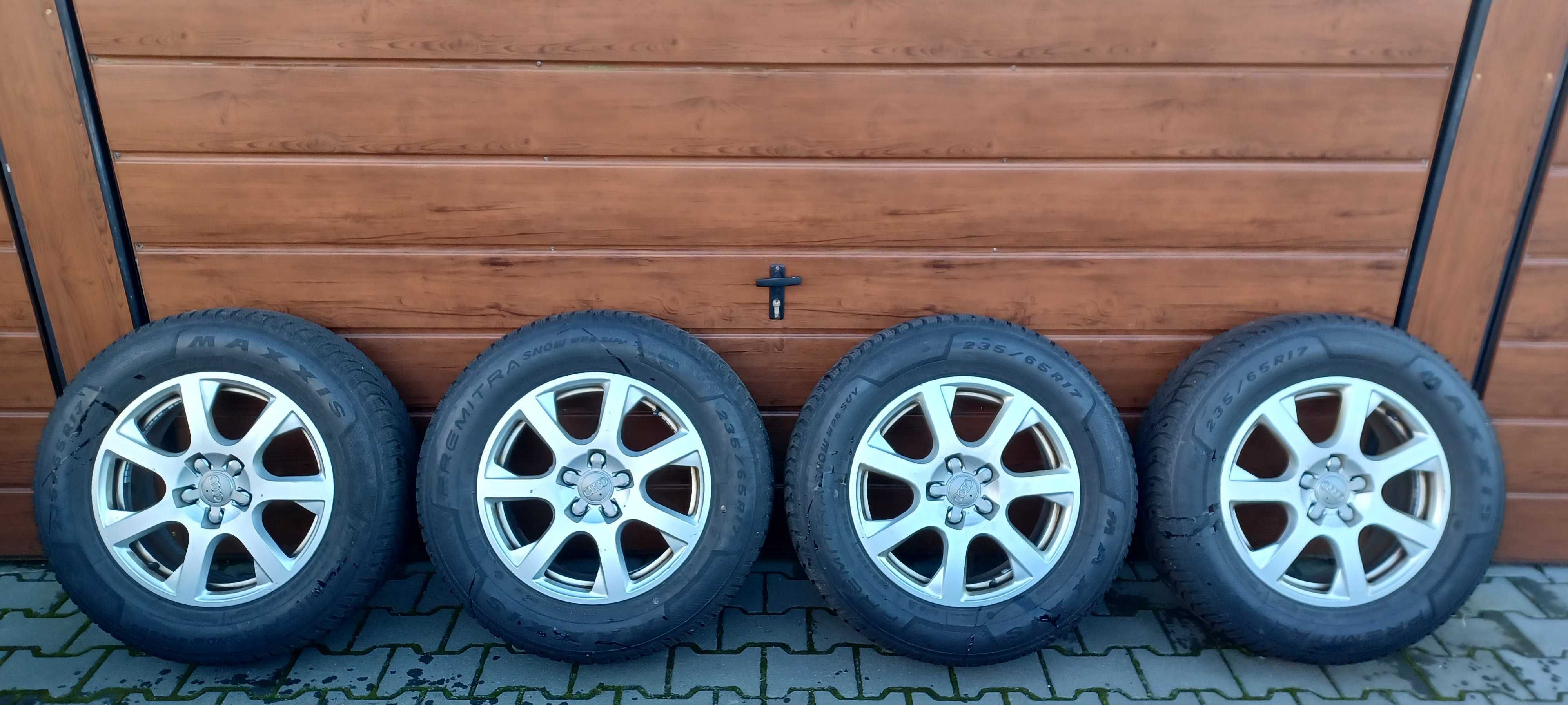 Koła opony zima 235/65/17 AUDI Q5 17" 5x112 ET39 Stan jak nowe 2022r