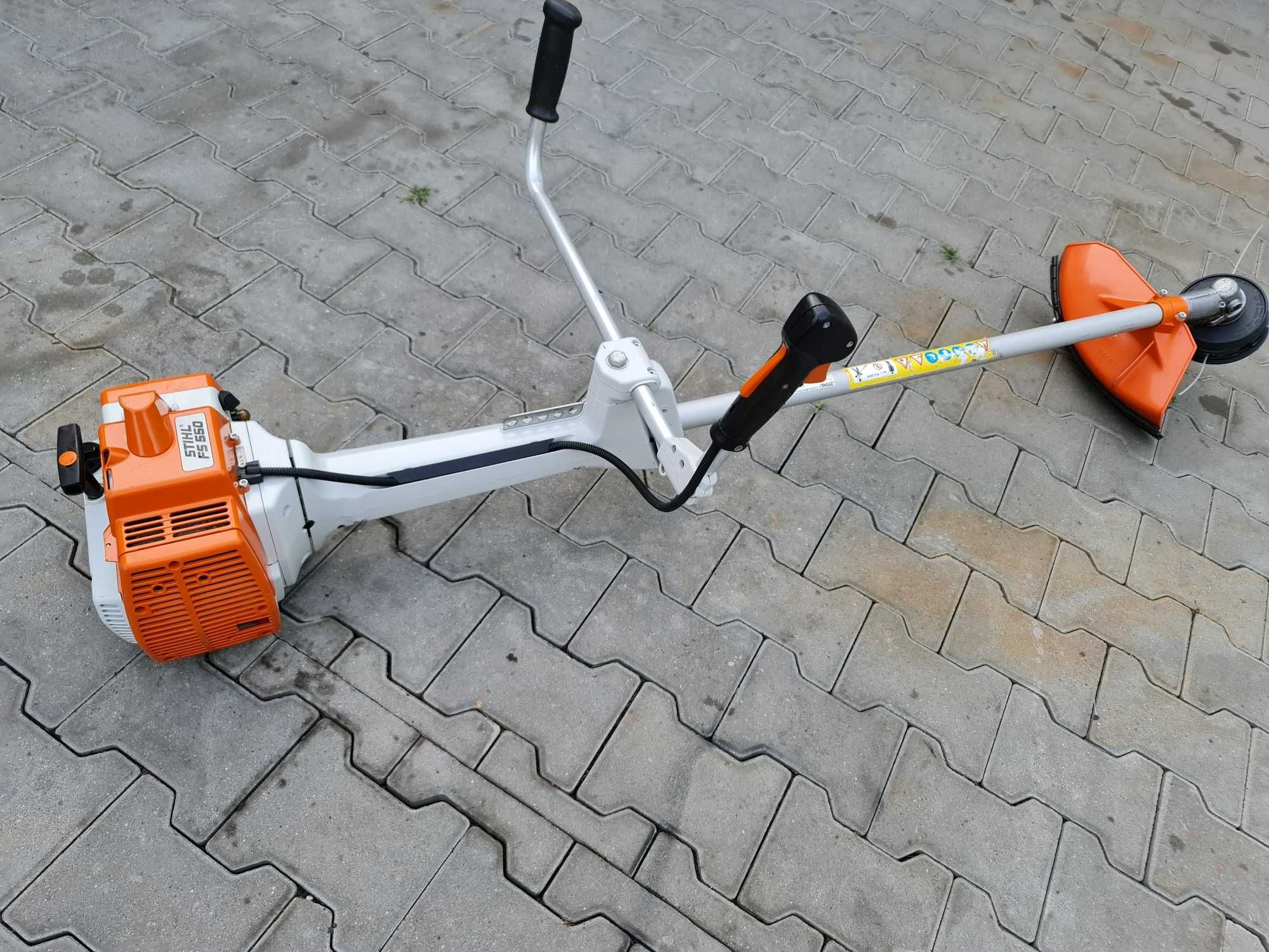 KOSA Spalinowa Podkaszarka STIHL FS550 FS 550