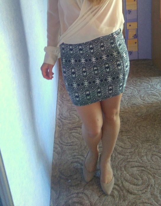 Dopasowana spódniczka aztecka aztec H&M tuba mini 36 38 S M