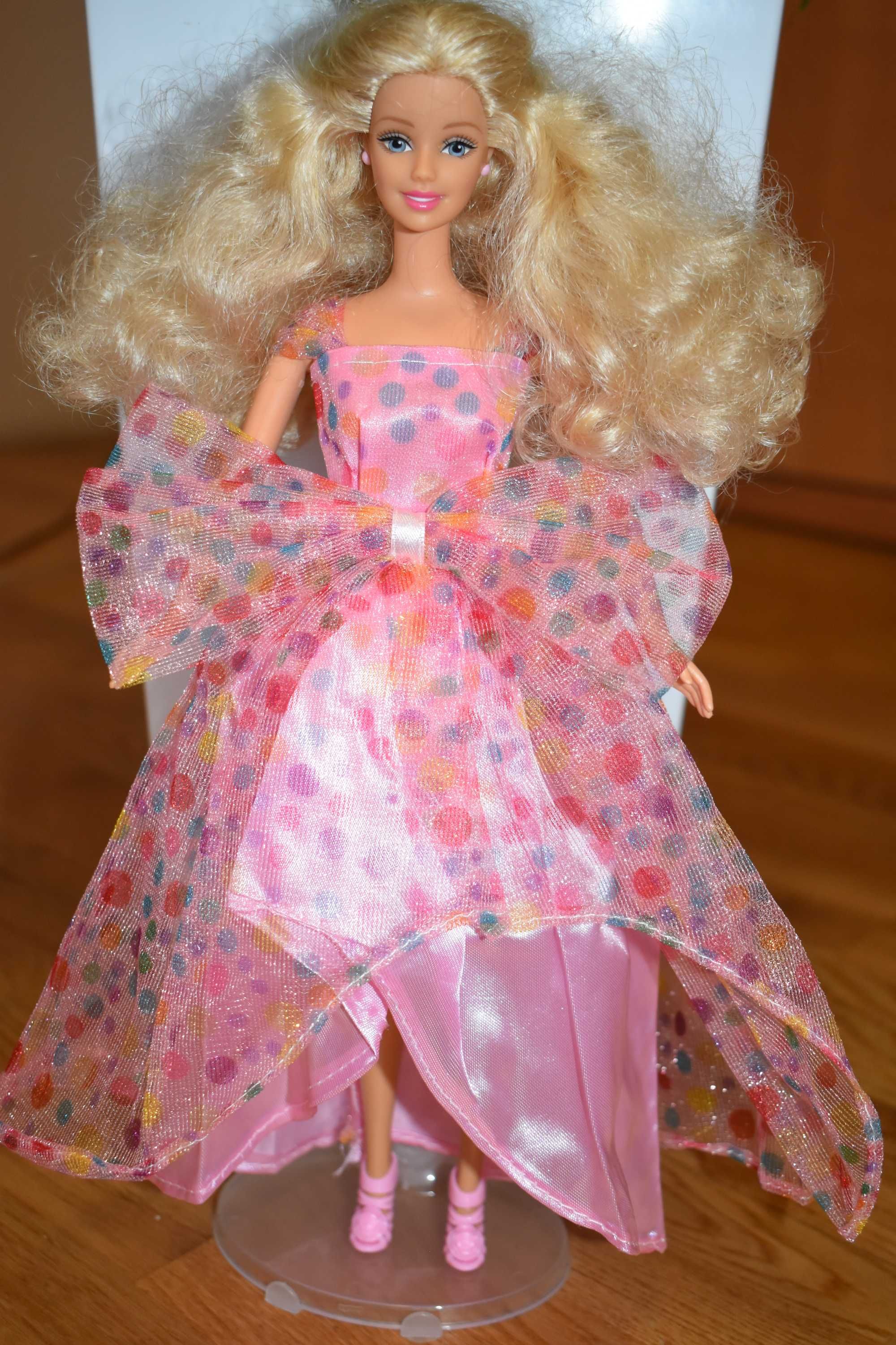 Ubranka dla Barbie - sukieneczka balowa