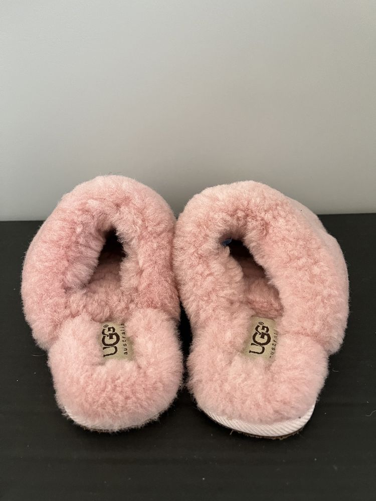 Oryginalne Ugg roz.28