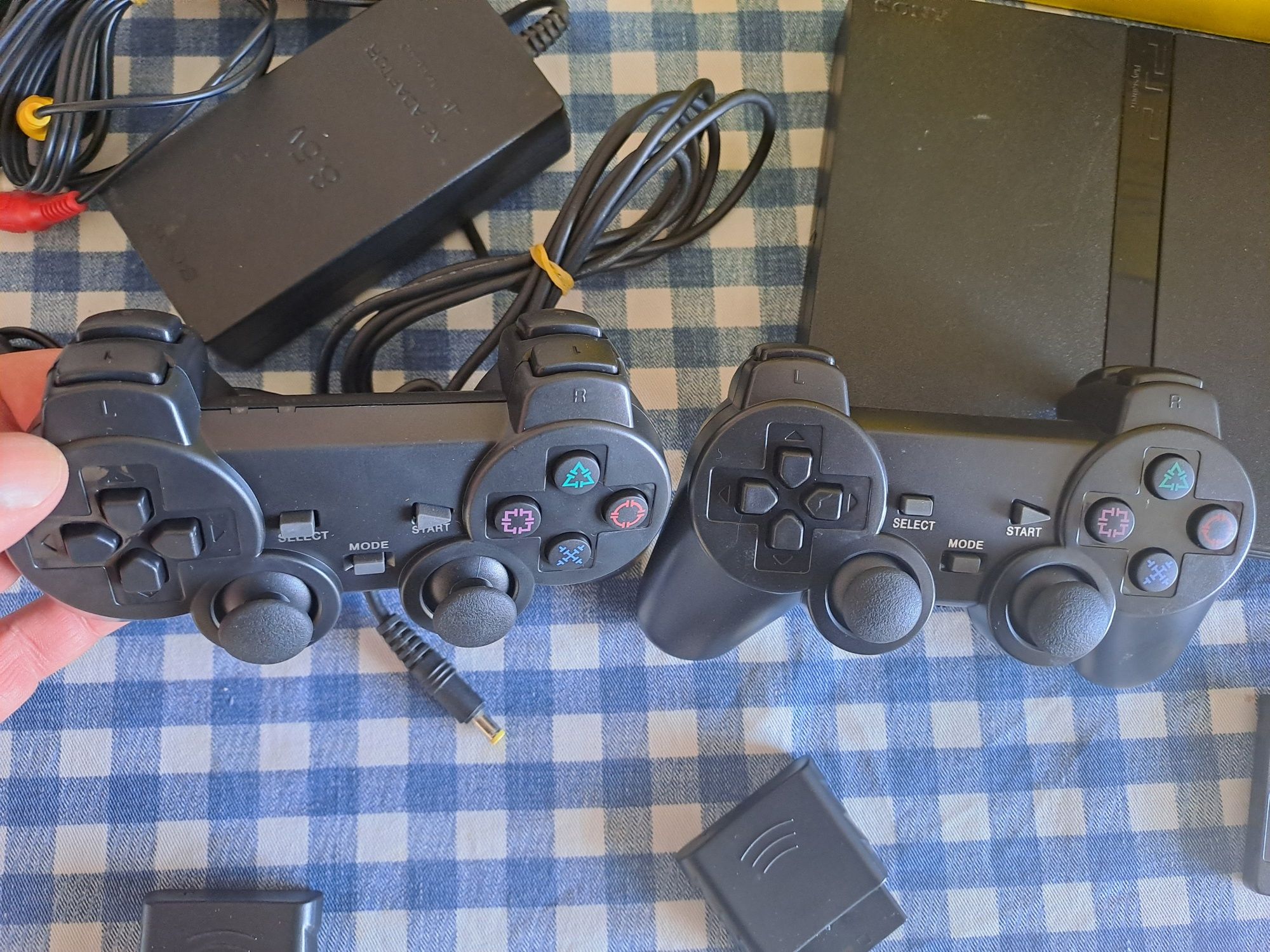 Ps2 slim com caixa