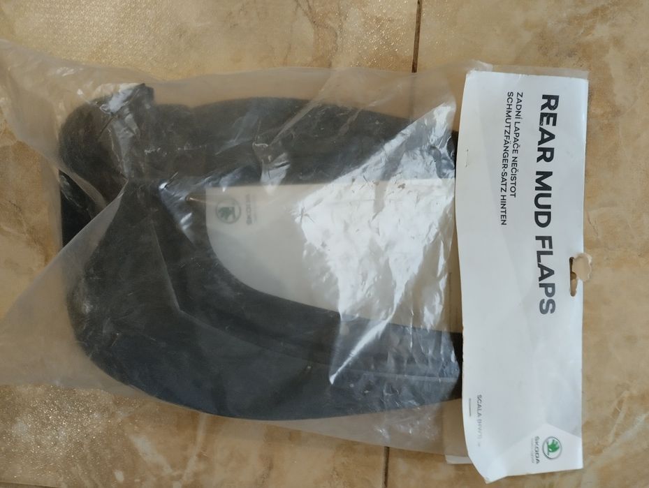 Брызговики задние Skoda Scala .