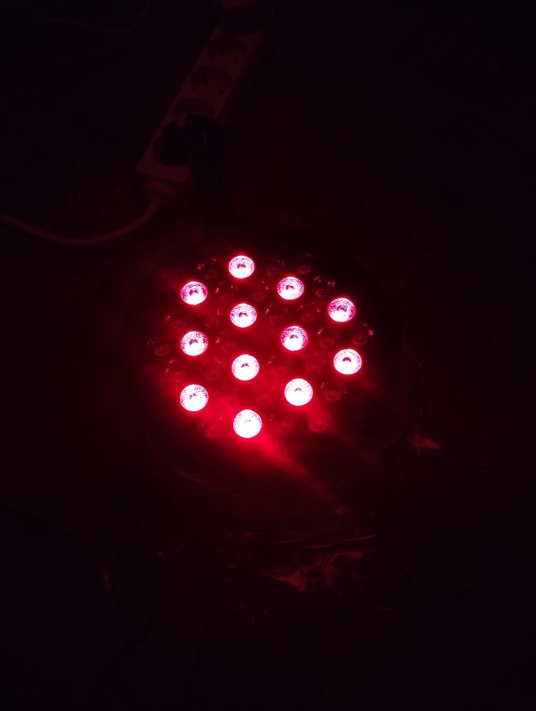 Lampy dyskotekowe LED oświetlenie sceniczne