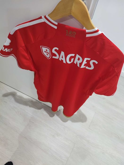 camisola SLbenfica campeões nacionais - tamanho M