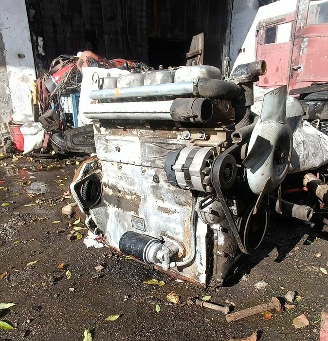 URSUS C-360 blok silnika