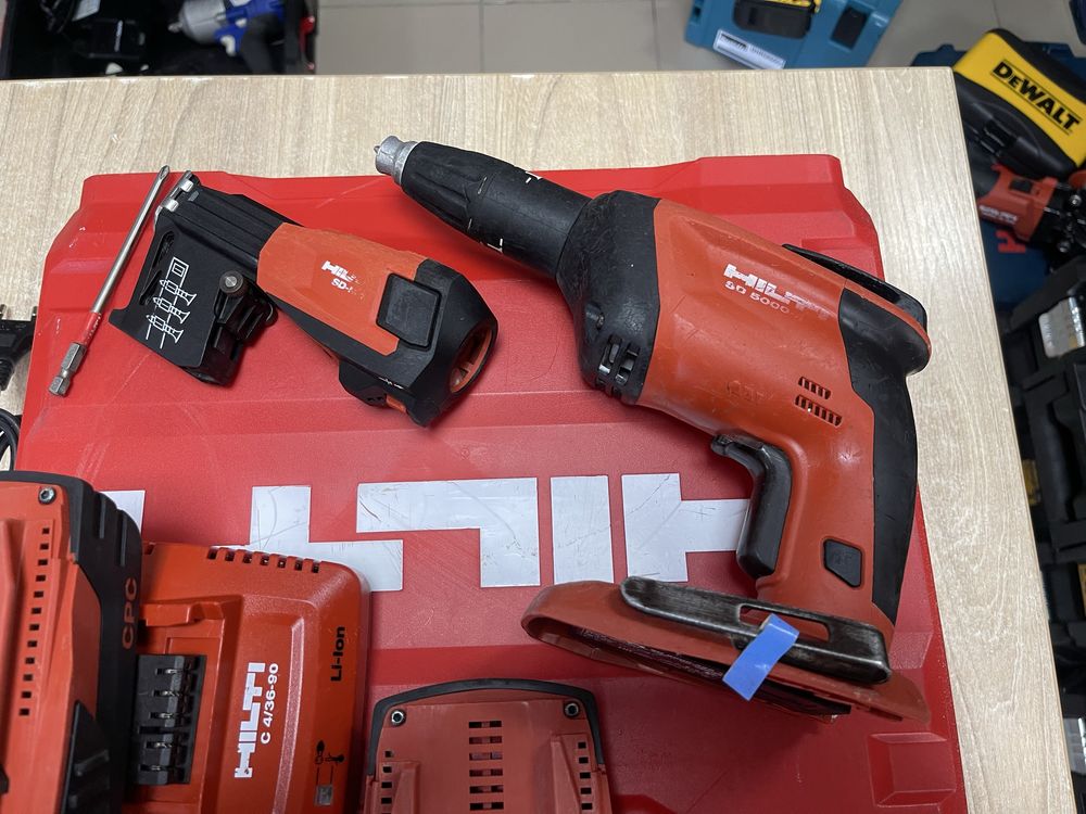 Hilti SD 5000-A22 + SD M-1 / шурупокрут для гіпсокартону Хілті