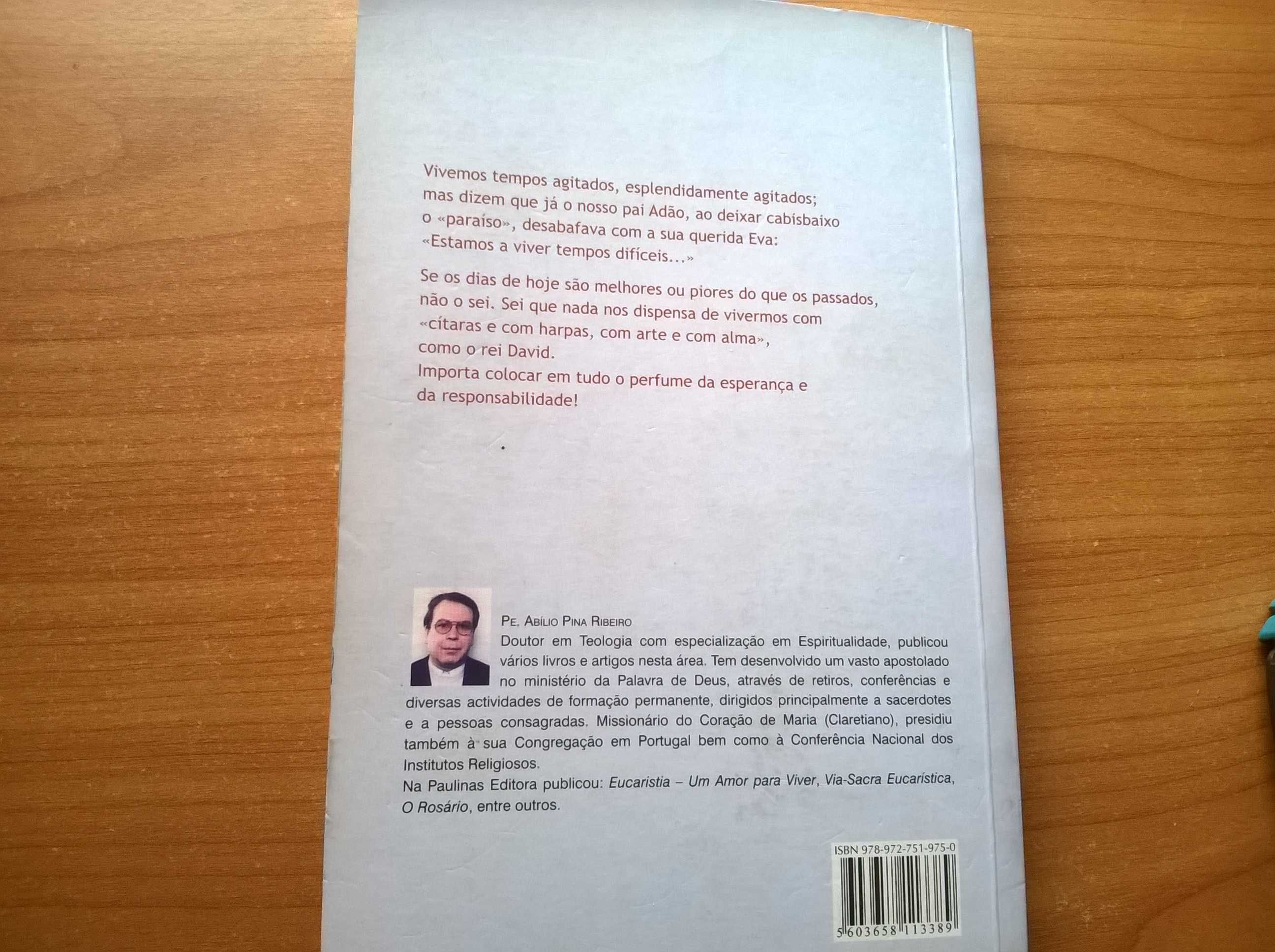 Olhares de Afecto e Esperança - Abílio Pina Ribeiro