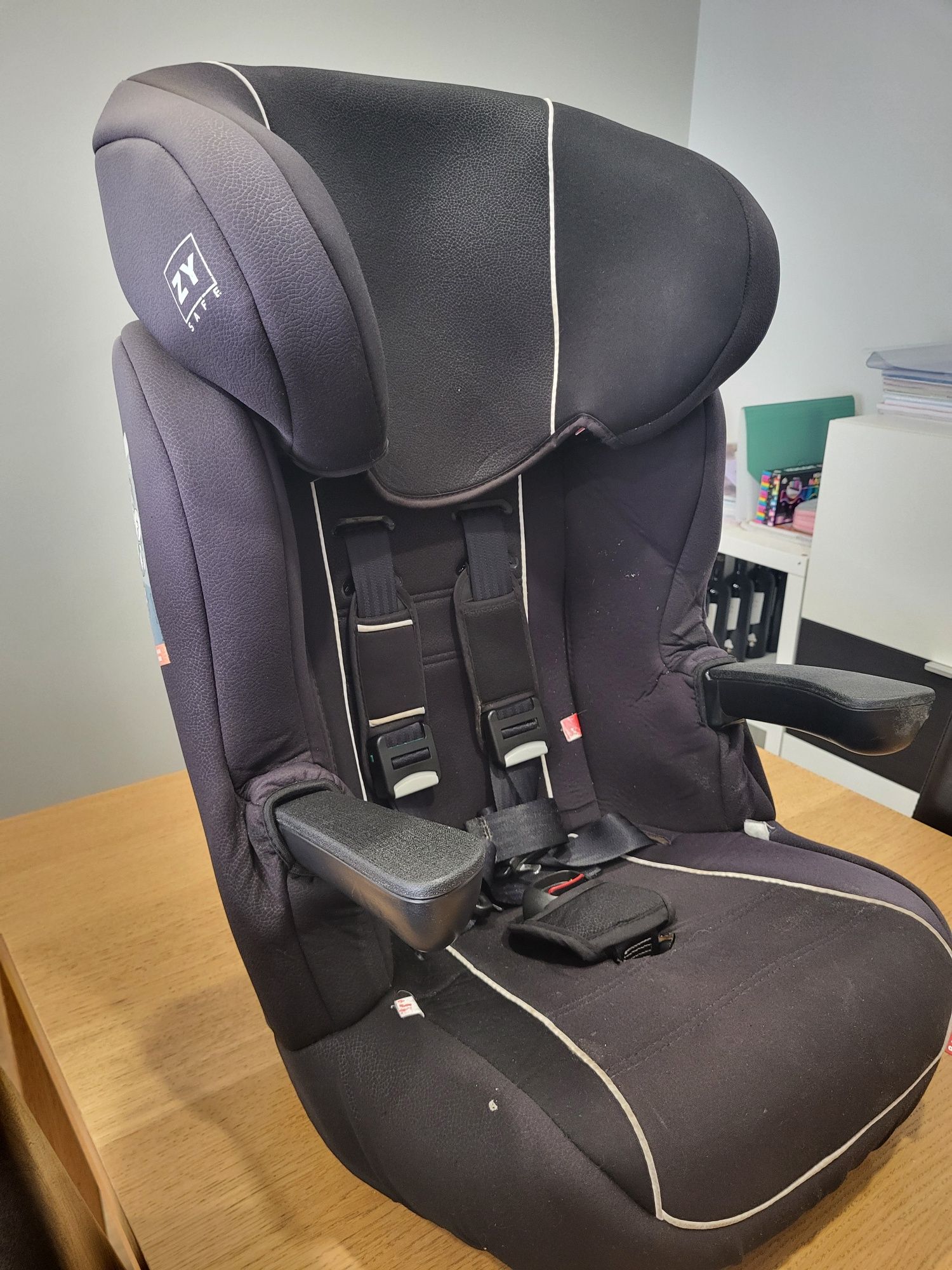 Cadeira auto Zippy