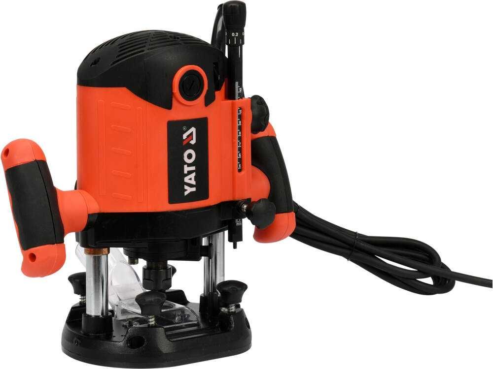 Frezarka Górnowrzecionowa Do Drewna  2100W     YT-82380