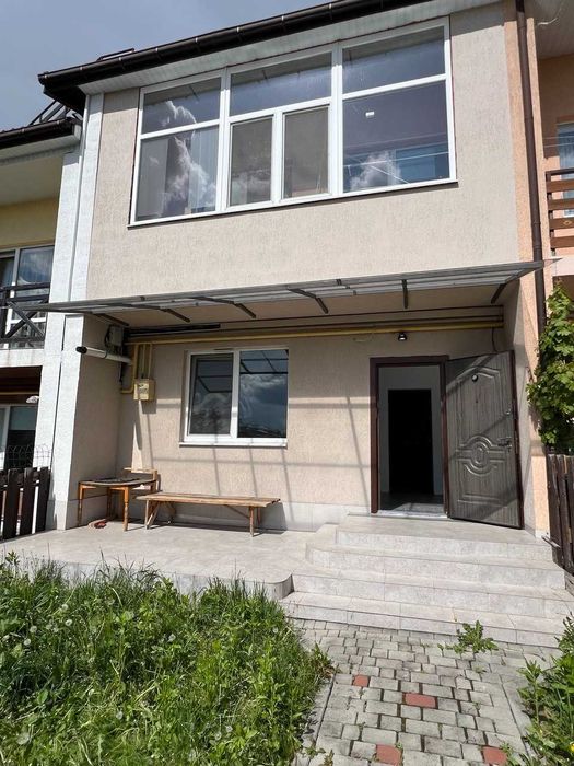 Продаж котеджу, Ременів