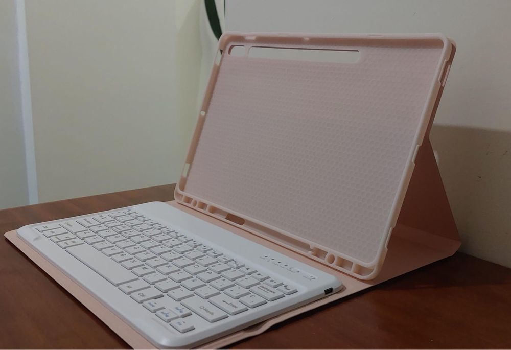 capa compatível com Tab s7 plus/ S7 fe / S8 plus.