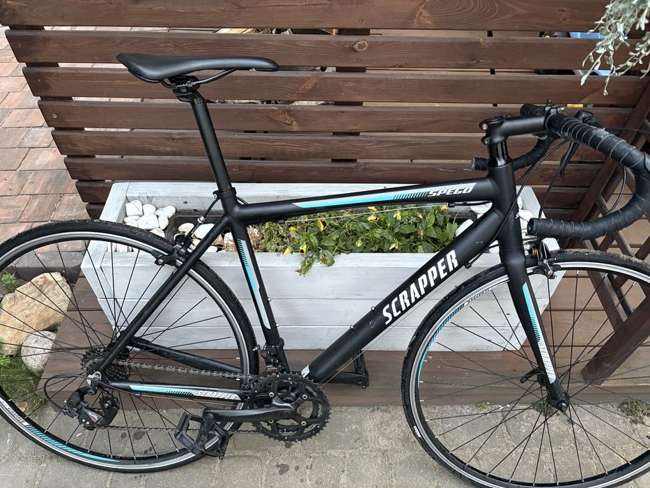 Rower scraper szosowy