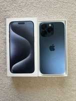 iPhone 15 Pro Max 100% kondycji baterii, zestaw