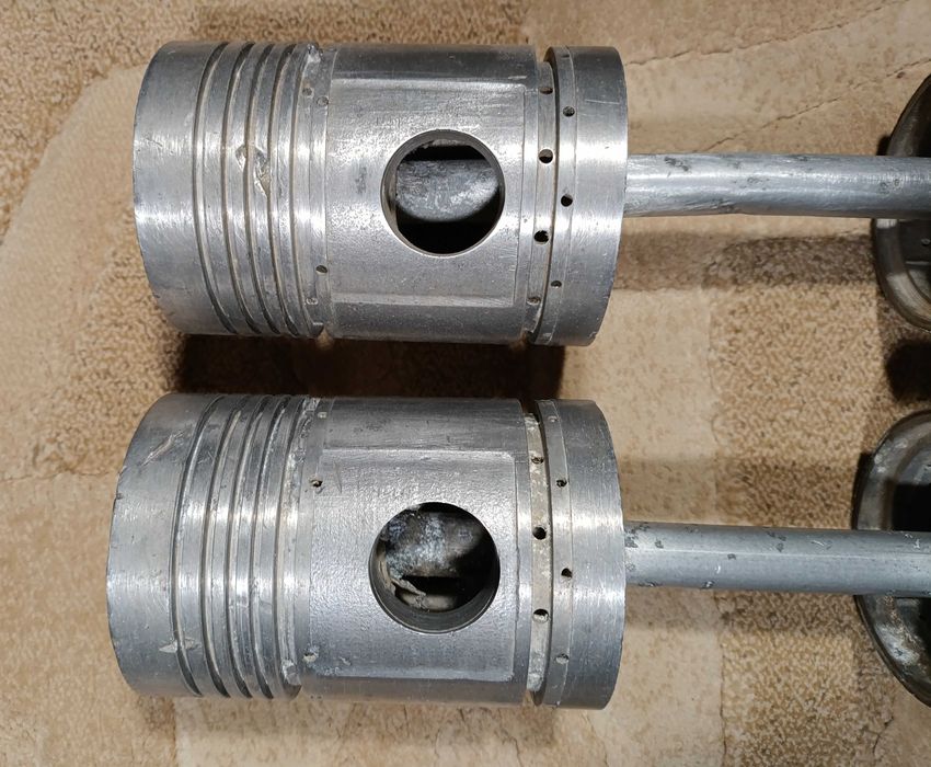 Эксклюзивные дизайнерские гантели из цветного металла 2 х 7,5 кг