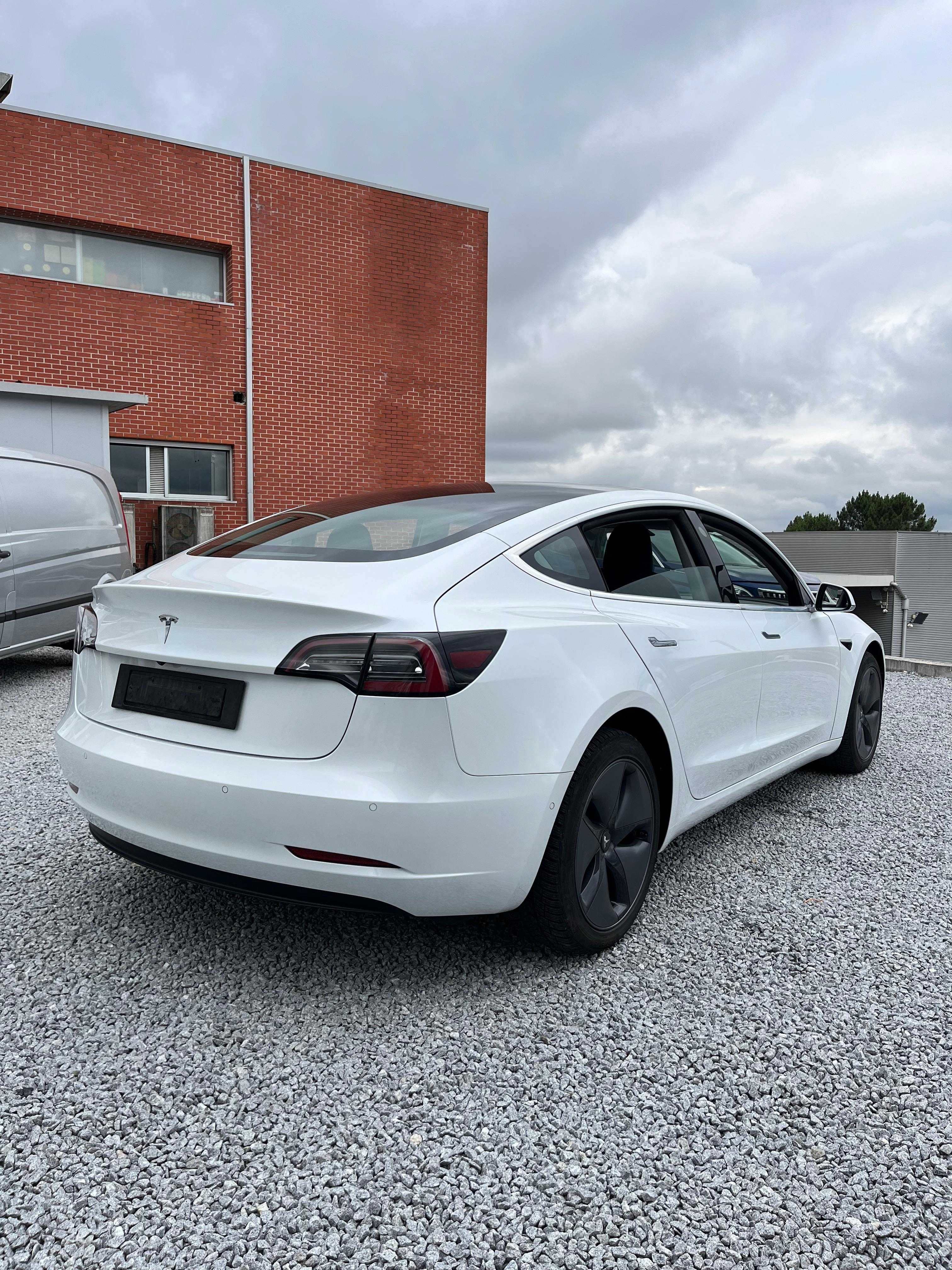 Tesla Model 3 Standard Range Plus | 60kWh | Garantia Incluída