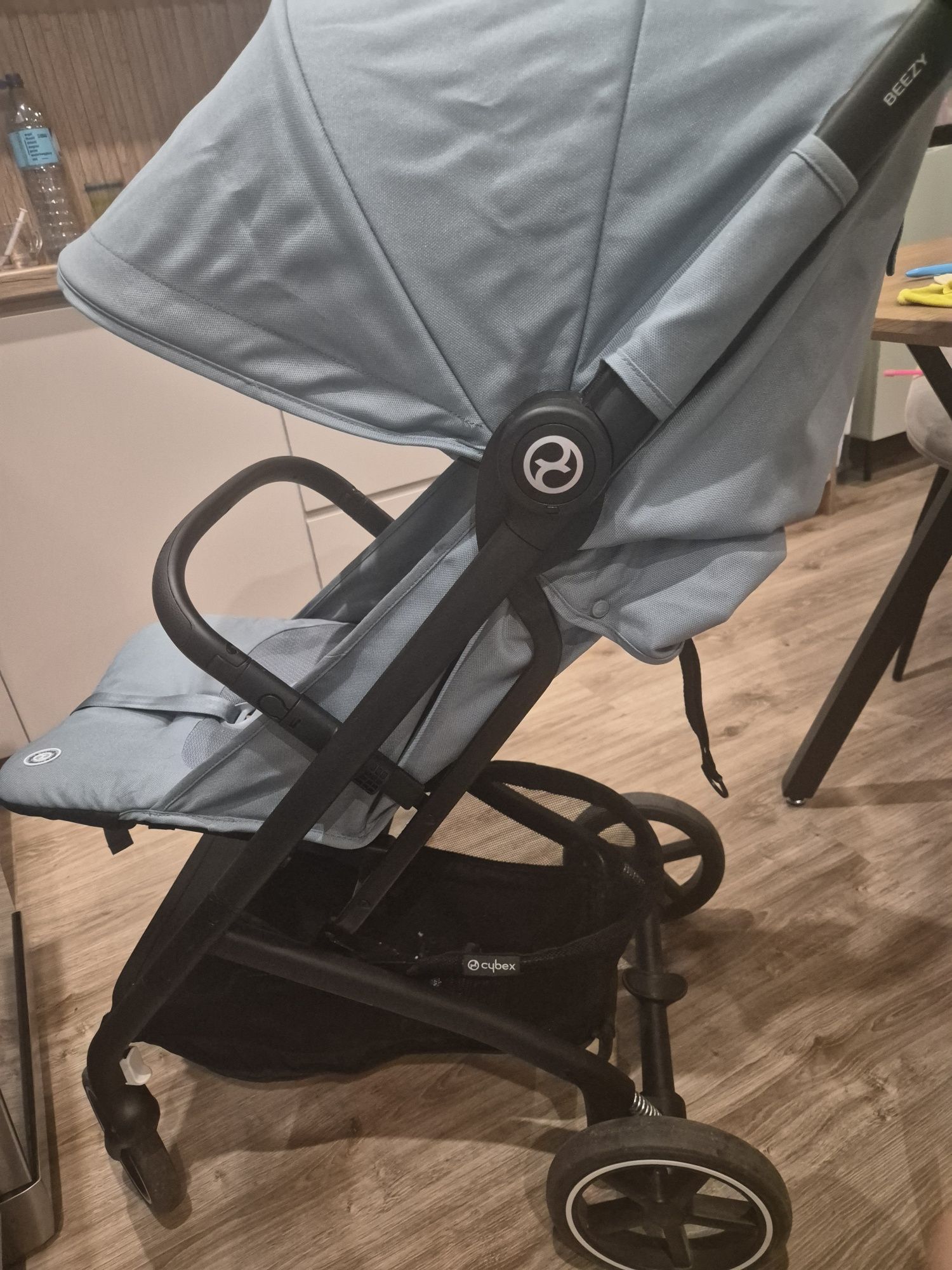 Spacerowka cybex beezy 2025