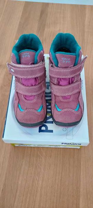 Buty zimowe dla dziewczynki/Śniegowce Gore-TEX Primigi rozmiar 25