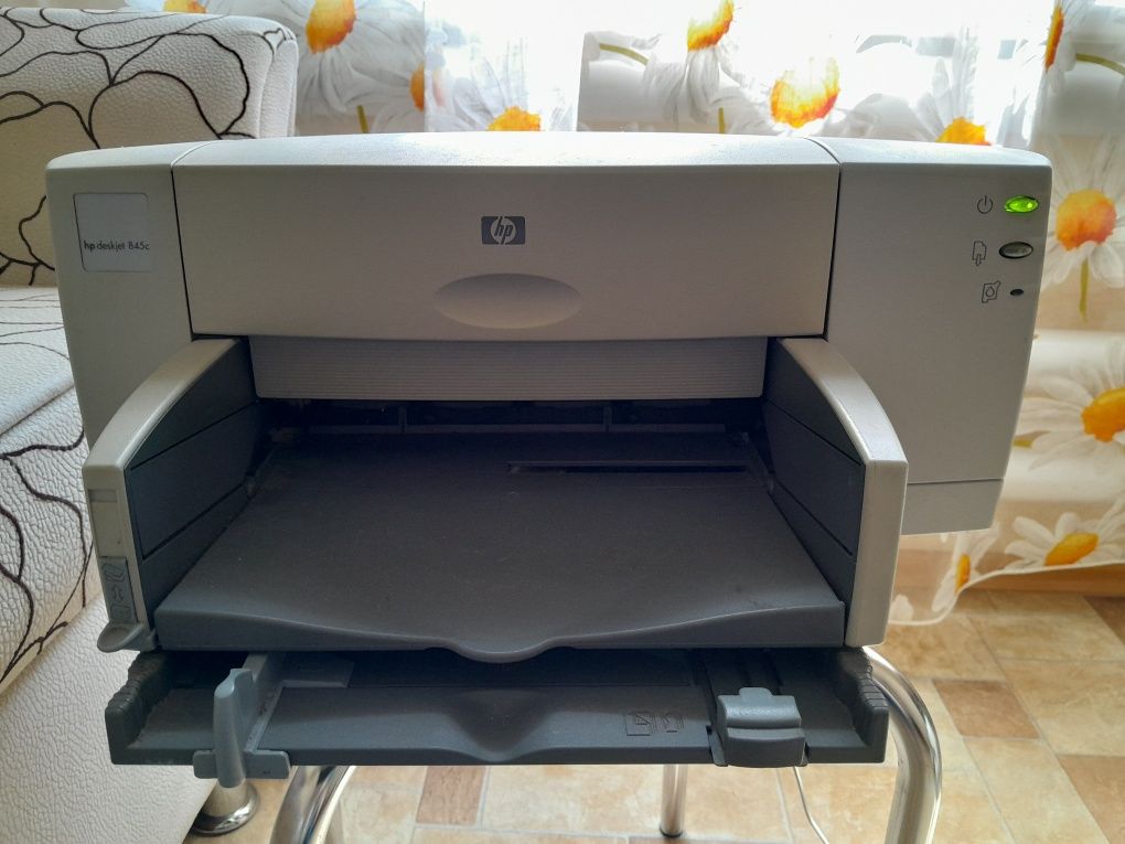 HP deskjet 845c принтер