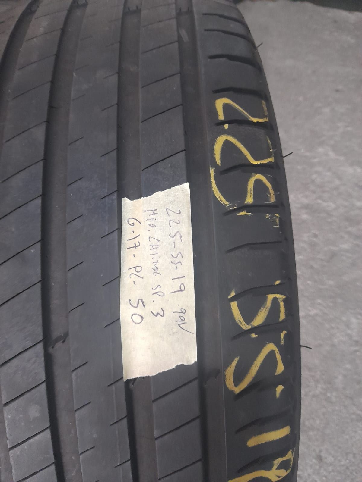4 pneus 225/55R19 seminovos