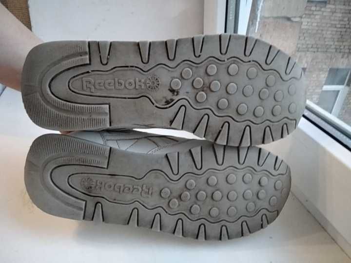 Reebok кроссовки кросівки 40 размер 26 см стелька