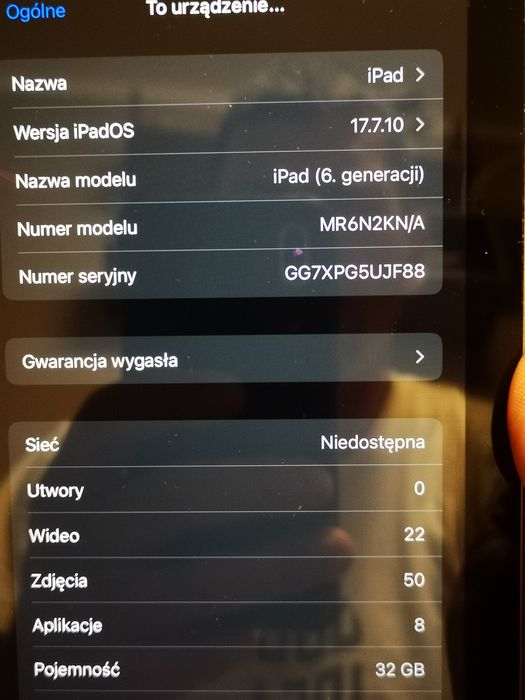 Uszkodzony Ipad 6 generacji 32gb.