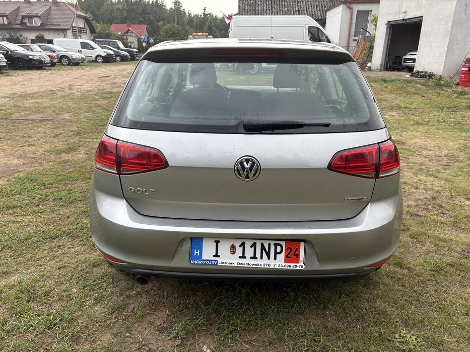 VW GOLF 7/2012/1.6 TDI klima podgrzewane fotele