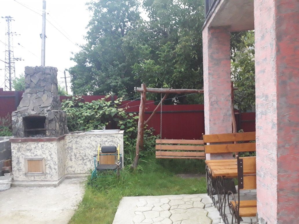 Здається будинок подобово в  центрі Стрия від власника