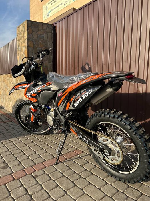 Мотоцикл Geon Dakar GNC 300