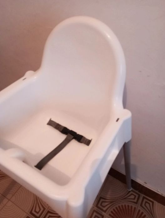 Cadeira de Refeição IKEA