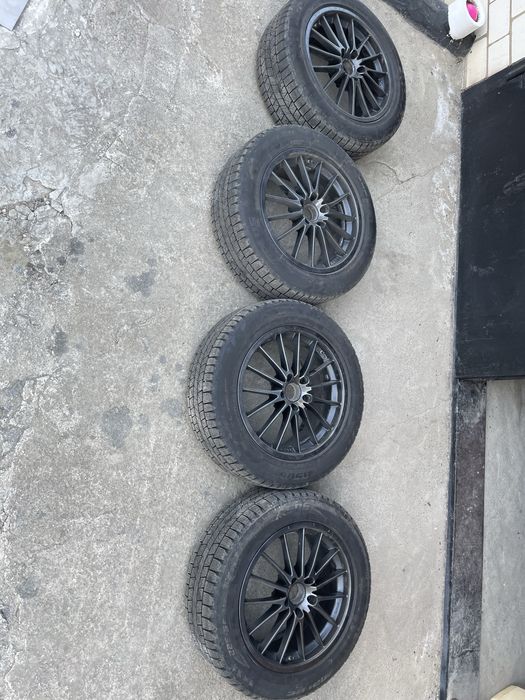 Резина з дисками