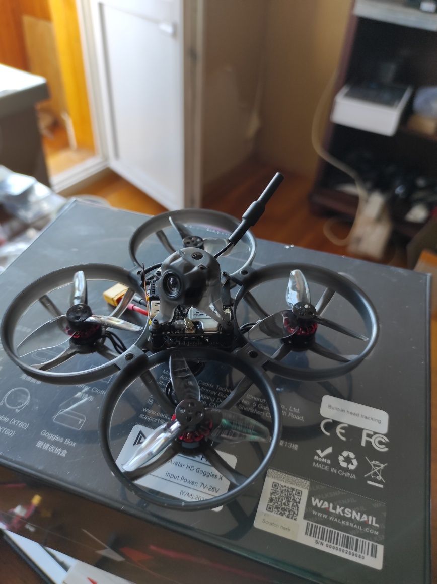 Mobula 8  elrs  , walksnail , dji o4 , hdzero