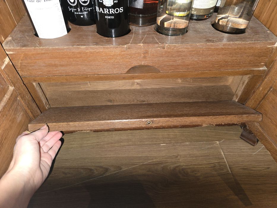 Movel garrafeira chines