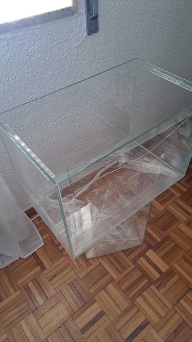 Aquário aprox.60L