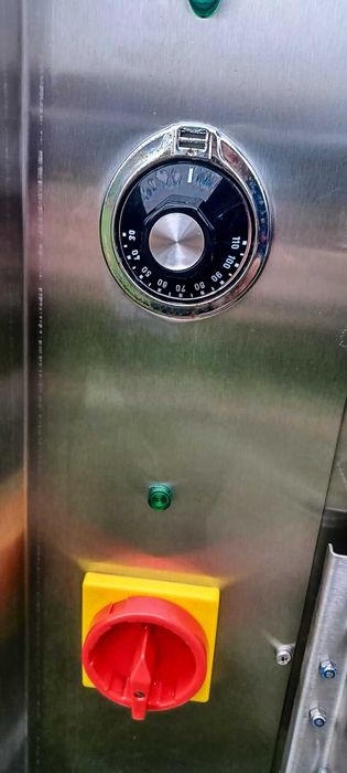 Duża Wędzarnik/wędzarnia ogrodowa